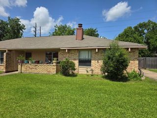 3902 Quiet Place Drive, Houston, TX 77082