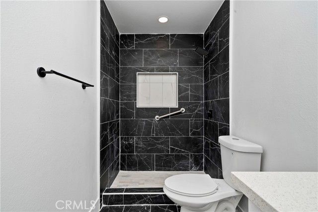 622 S Santa Fe 6, Hemet, CA 92543