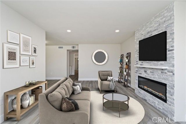 622 S Santa Fe 6, Hemet, CA 92543