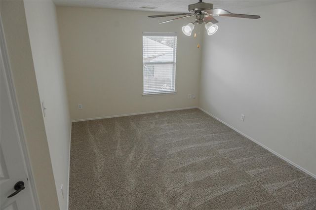 1902 Vernal Glen Cir, Spring, TX 77388