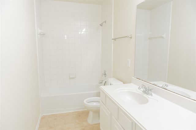 1902 Vernal Glen Cir, Spring, TX 77388