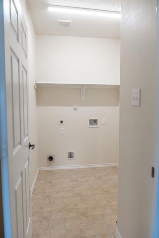 1902 Vernal Glen Cir, Spring, TX 77388