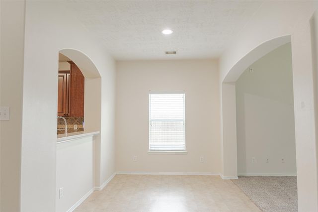 1902 Vernal Glen Cir, Spring, TX 77388