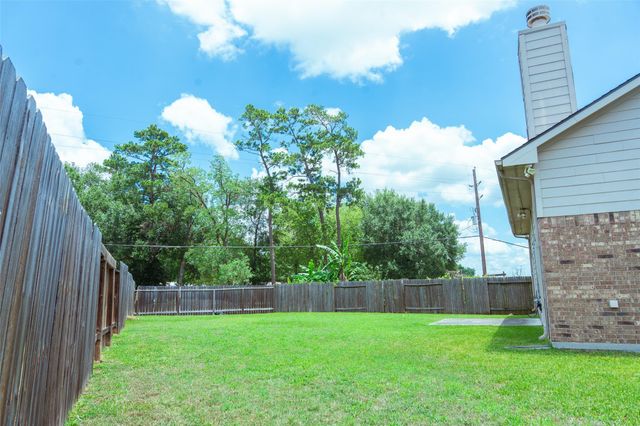 1902 Vernal Glen Cir, Spring, TX 77388