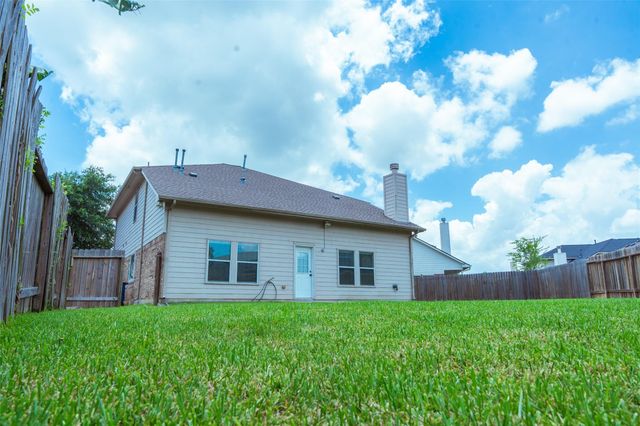 1902 Vernal Glen Cir, Spring, TX 77388