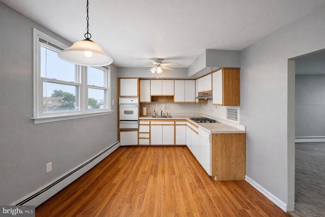 3202 THORNBROOK PL, Philadelphia, PA 19114