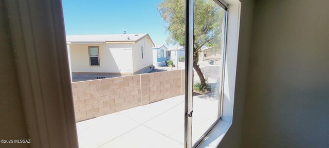 5061 S Mesquite Club Lane, Tucson, AZ 85706