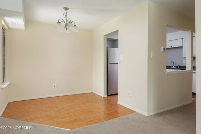10 Newport Court B20, Brick, NJ 08724