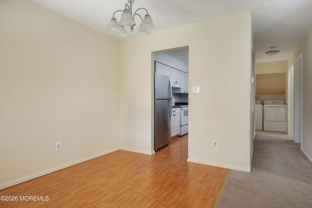 10 Newport Court B20, Brick, NJ 08724