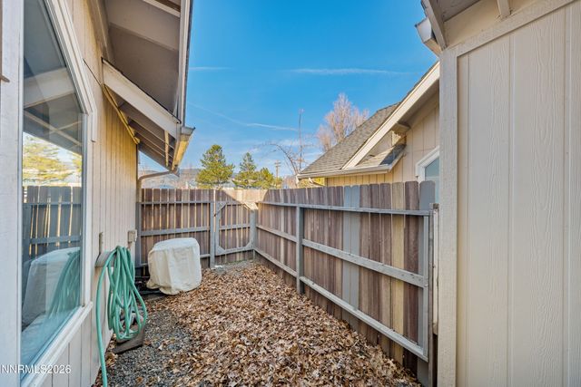 1016 Aspen Grove Circle, Minden, NV 89423