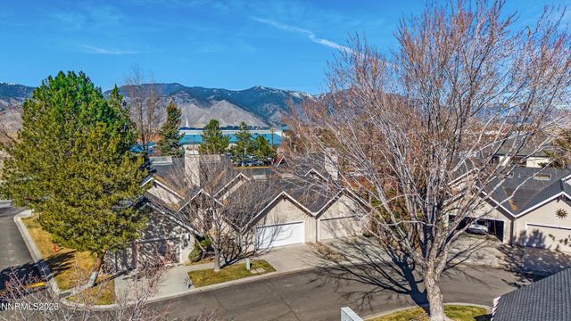 1016 Aspen Grove Circle, Minden, NV 89423