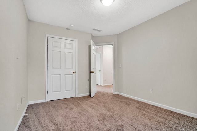 300 Turnbridge Trail, Simpsonville, SC 29680