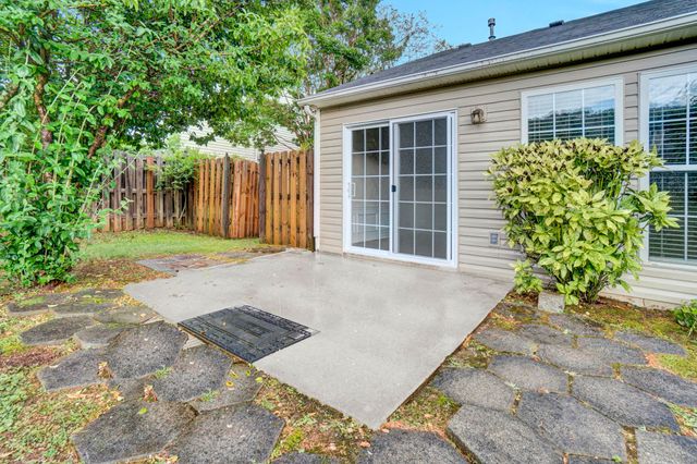 300 Turnbridge Trail, Simpsonville, SC 29680