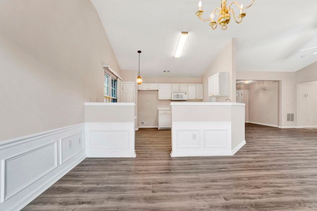 300 Turnbridge Trail, Simpsonville, SC 29680