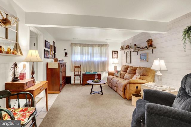 1200 CONEWAGO CREEK RD, Manchester, PA 17345