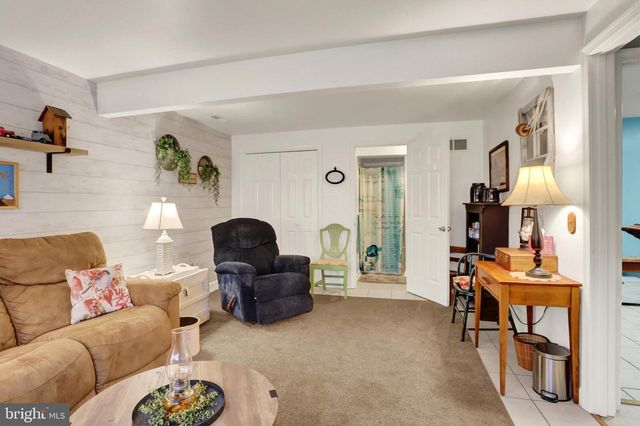 1200 CONEWAGO CREEK RD, Manchester, PA 17345