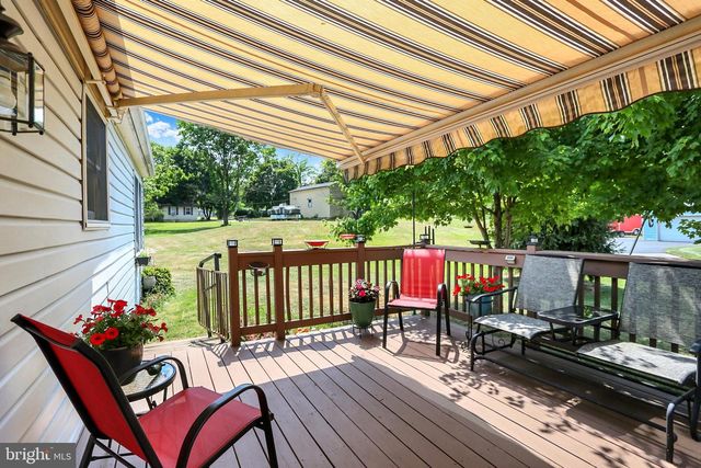1200 CONEWAGO CREEK RD, Manchester, PA 17345