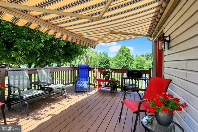 1200 CONEWAGO CREEK RD, Manchester, PA 17345