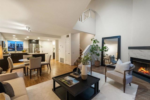 3974 Riviera Dr, San Diego, CA 92109