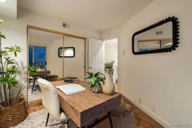 3974 Riviera Dr, San Diego, CA 92109