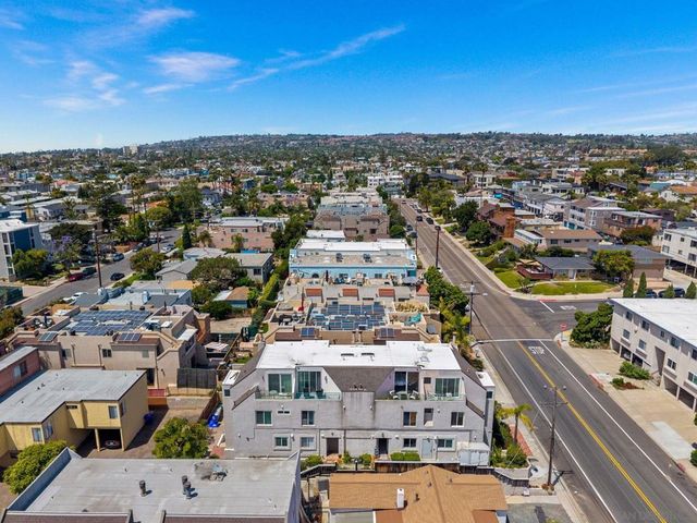 3974 Riviera Dr, San Diego, CA 92109