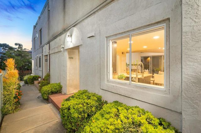 3974 Riviera Dr, San Diego, CA 92109