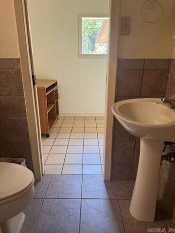 1119 S Gabbert Street, Monticello, AR 71655