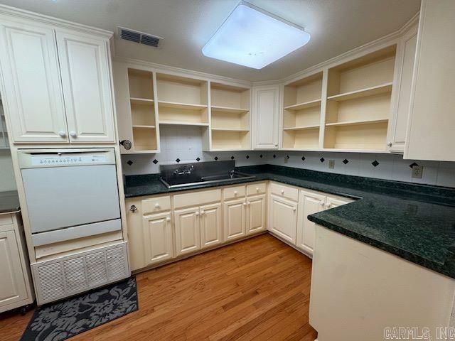 1119 S Gabbert Street, Monticello, AR 71655