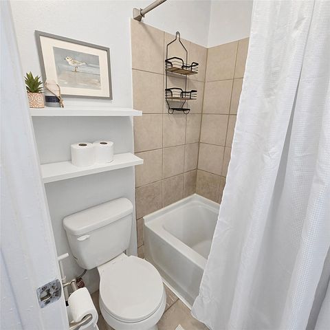 3506 Cove View Boulevard 1313, Galveston, TX 77554