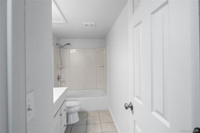 12141 Melody Drive 101, Denver, CO 80234