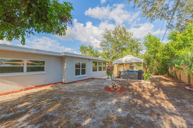 2121 GREENBRIAR BOULEVARD, Clearwater, FL 33763