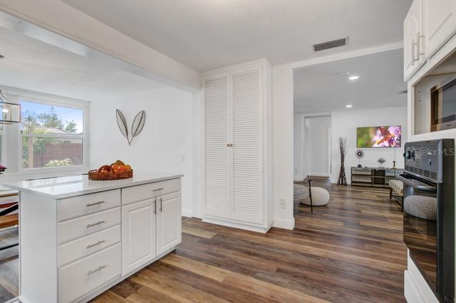 2121 GREENBRIAR BOULEVARD, Clearwater, FL 33763