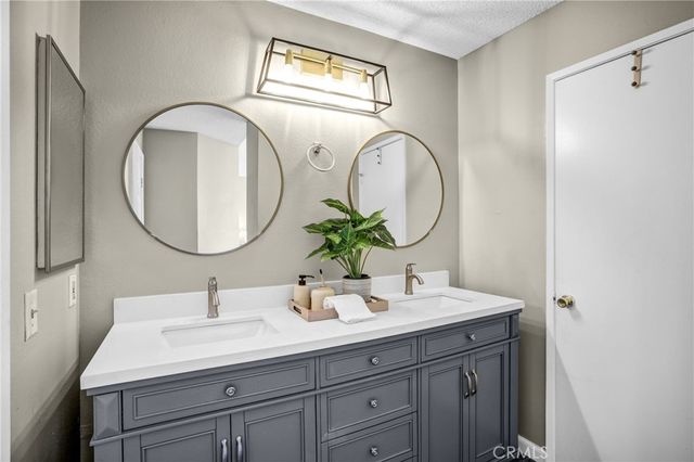 13614 Alexander, Fontana, CA 92336