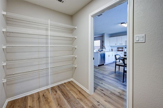 7010 Cottonwood Circle, Sachse, TX 75048