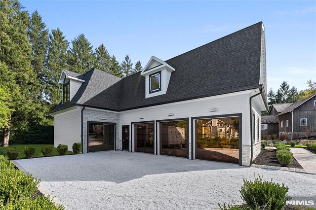 48 Pleasant Avenue, Upper Saddle River, NJ 07458