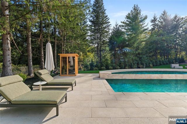 48 Pleasant Avenue, Upper Saddle River, NJ 07458