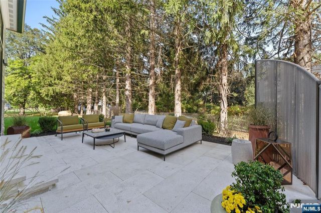 48 Pleasant Avenue, Upper Saddle River, NJ 07458
