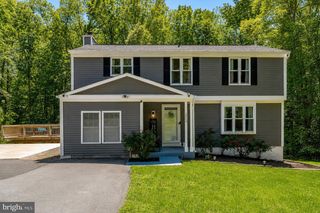 8085 GRACIE DR, Manassas, VA 20112