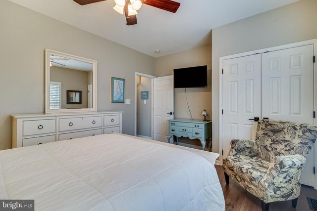 4045 WEEPING WILLOW LN, Huntingtown, MD 20639