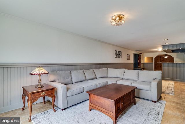 4045 WEEPING WILLOW LN, Huntingtown, MD 20639