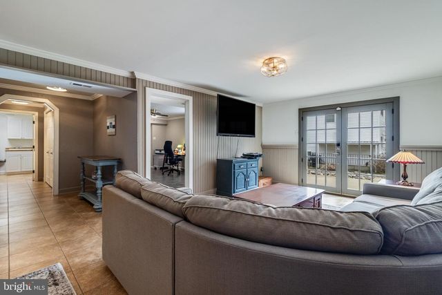 4045 WEEPING WILLOW LN, Huntingtown, MD 20639