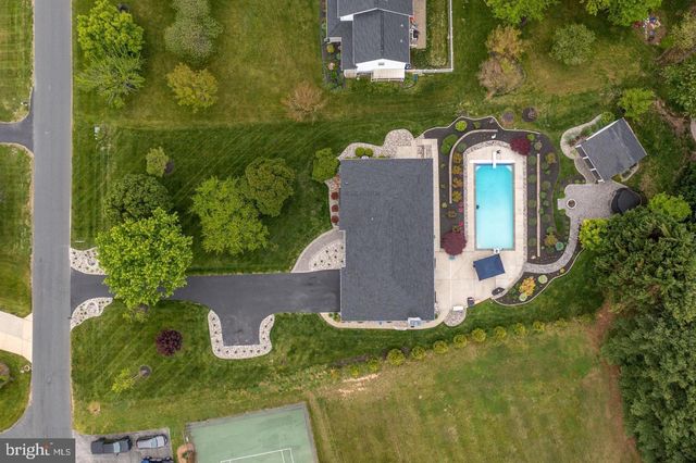 4045 WEEPING WILLOW LN, Huntingtown, MD 20639