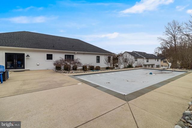 4045 WEEPING WILLOW LN, Huntingtown, MD 20639