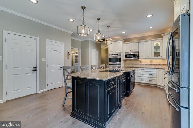 4045 WEEPING WILLOW LN, Huntingtown, MD 20639