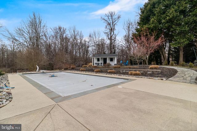 4045 WEEPING WILLOW LN, Huntingtown, MD 20639