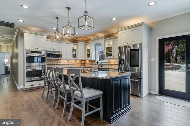 4045 WEEPING WILLOW LN, Huntingtown, MD 20639