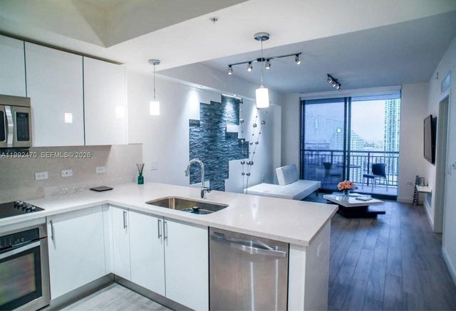 999 SW 1st Ave 3208, Miami, FL 33130