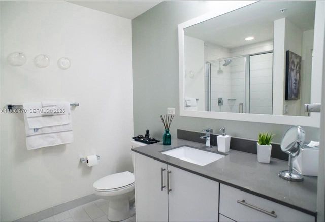 999 SW 1st Ave 3208, Miami, FL 33130