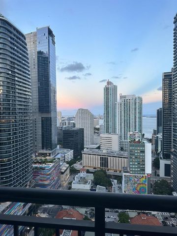 999 SW 1st Ave 3208, Miami, FL 33130