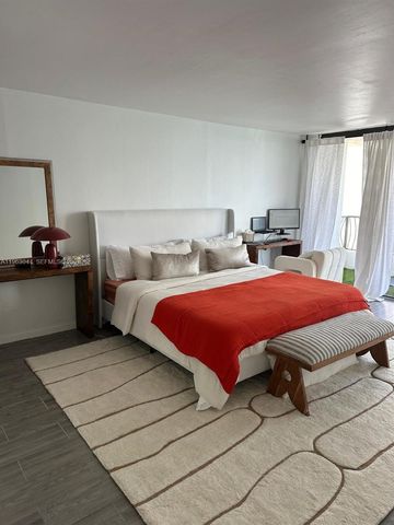 555 NE 15th St 29G, Miami, FL 33132